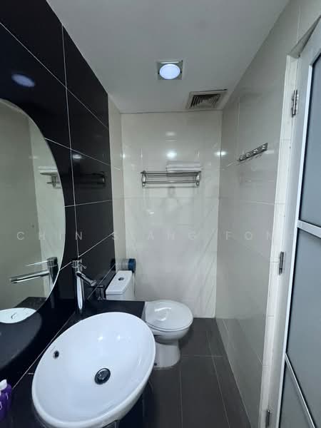 Hotel / Resort untuk Dijual di Taman Kota Laksamana (Melaka City) - Chin Siang Fong - Bathroom - PropertyGuru.com.my