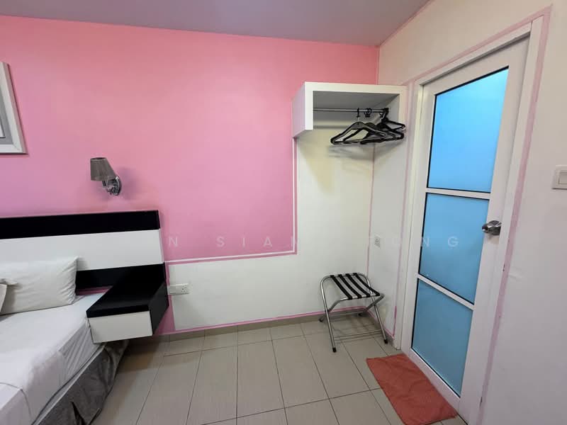 Hotel / Resort untuk Dijual di Taman Kota Laksamana (Melaka City) - Chin Siang Fong - Bedroom - PropertyGuru.com.my