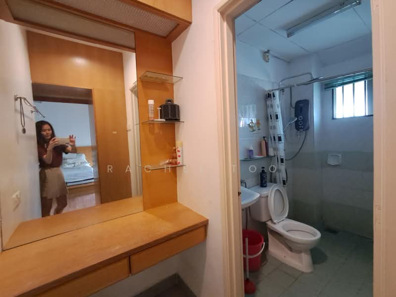 Terraced House for Sale in Bandar Botanic (Klang) - Rachel Too - Bathroom - PropertyGuru.com.my