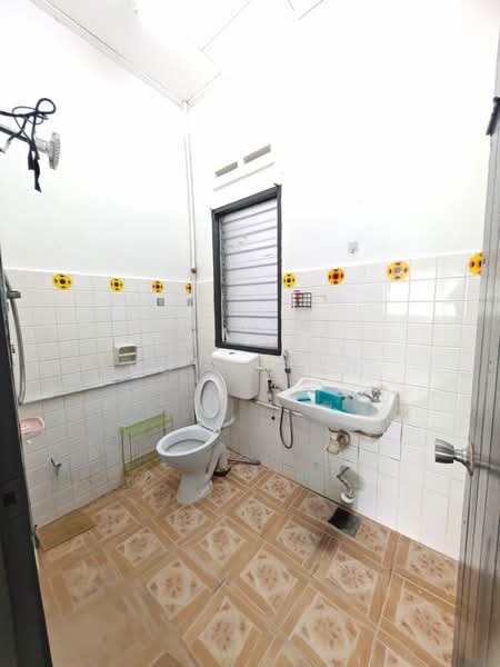 Rumah Teres 1 Tingkat untuk Disewa di Taman Pelangi (Johor Bahru) - Roy Chan - PropertyGuru.com.my