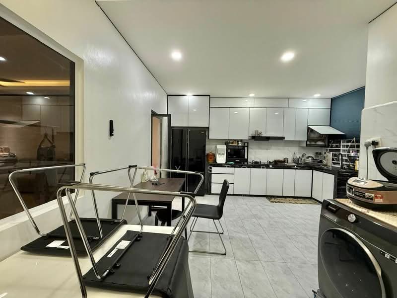 Rumah Teres 2 Tingkat untuk Dijual di Taman Scientex Senai (Senai) - Suny Sior - Kitchen - PropertyGuru.com.my