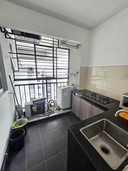 Service Residence for Rent at Maxim Residences - Kah Hing - Kitchen - PropertyGuru.com.my