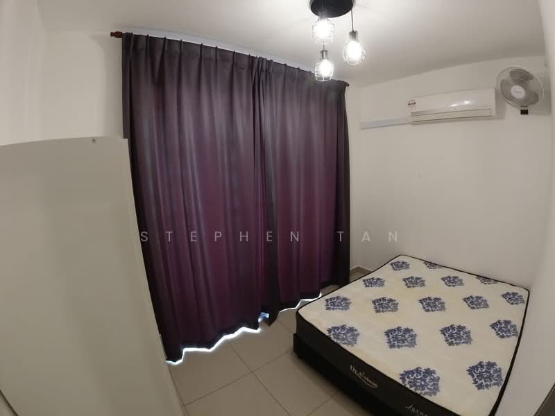 Service Residence for Sale at Larkin Heights - Stephen Tan - Bedroom - PropertyGuru.com.my