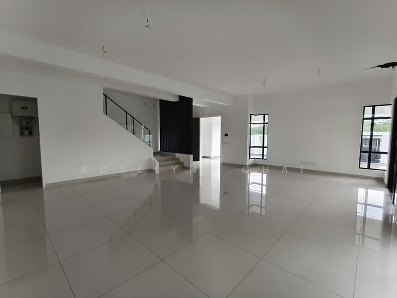 Semi-Detached House for Rent in Setia Tropika (Johor Bahru) - Roselynn Chai - Living Room - PropertyGuru.com.my