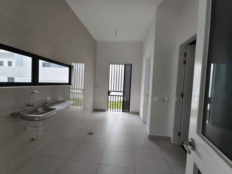 Semi-Detached House for Rent in Setia Tropika (Johor Bahru) - Roselynn Chai - Interior - PropertyGuru.com.my