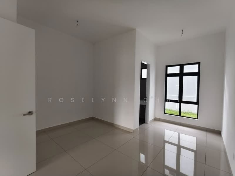 Semi-Detached House for Rent in Setia Tropika (Johor Bahru) - Roselynn Chai - Interior - PropertyGuru.com.my