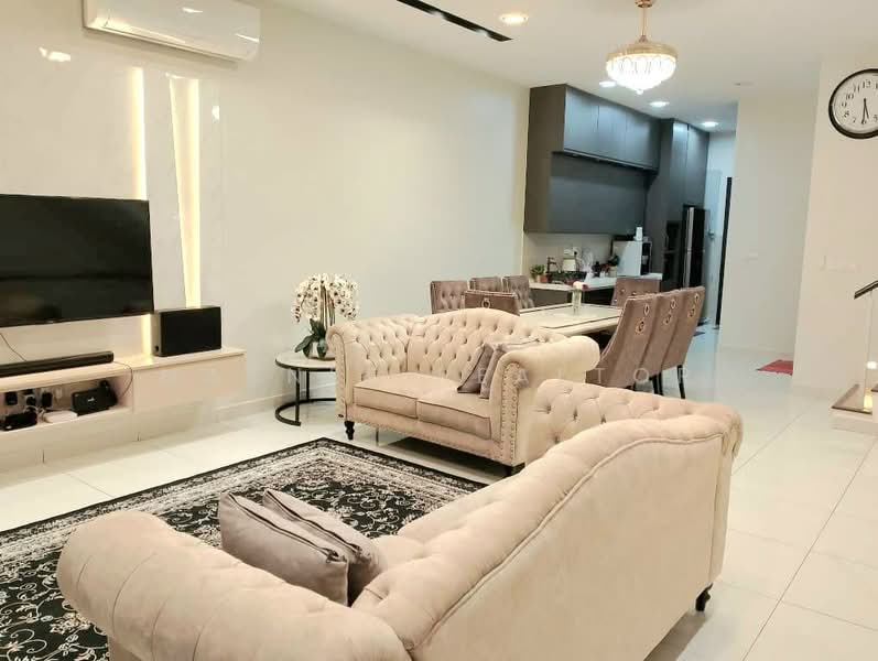 3-storey Terraced House for Sale in Tiara South (Semenyih) - Maznee Realtor - PropertyGuru.com.my