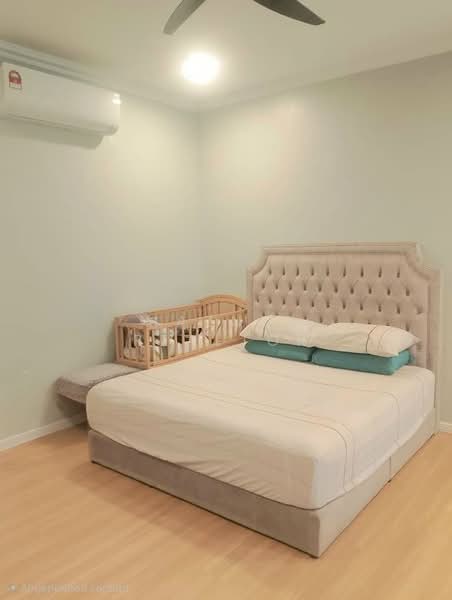 3-storey Terraced House for Sale in Tiara South (Semenyih) - Maznee Realtor - PropertyGuru.com.my