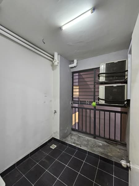 Service Residence for Rent at Maxim Residences - Kah Hing - Balcony - PropertyGuru.com.my