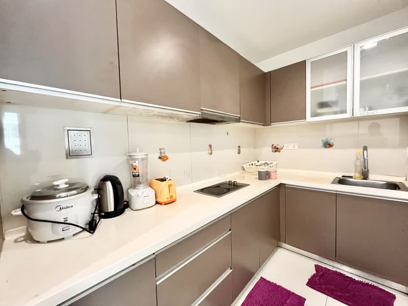 Servis Apartment untuk Disewa di Regalia Residence - Kin CK - Kitchen - PropertyGuru.com.my