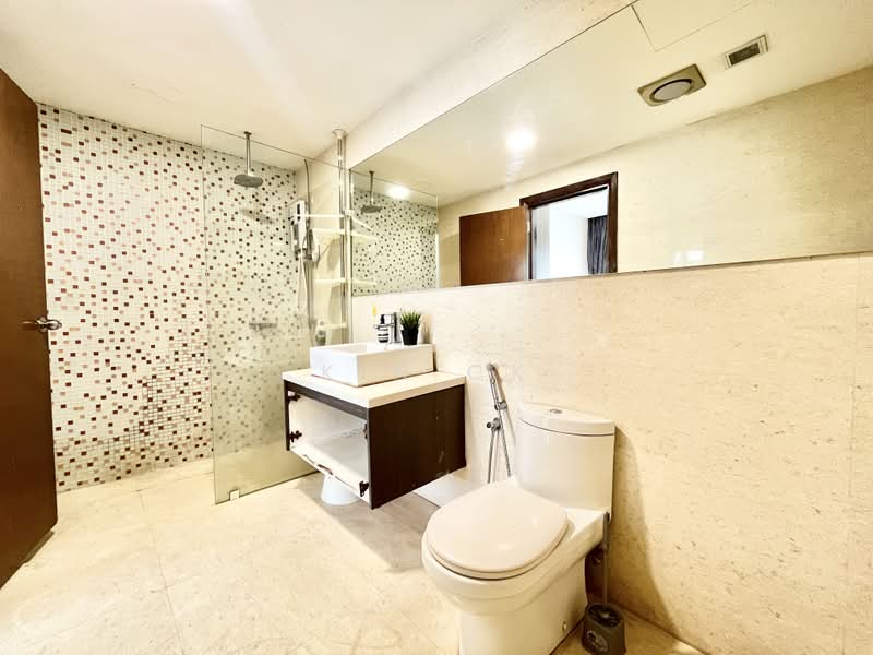 Servis Apartment untuk Disewa di Regalia Residence - Kin CK - Bathroom - PropertyGuru.com.my