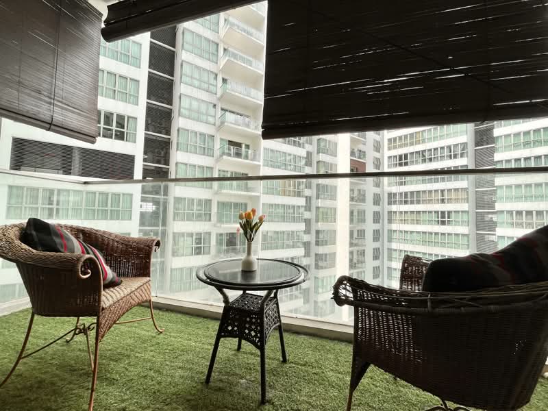 Servis Apartment untuk Disewa di Regalia Residence - Kin CK - Balcony - PropertyGuru.com.my
