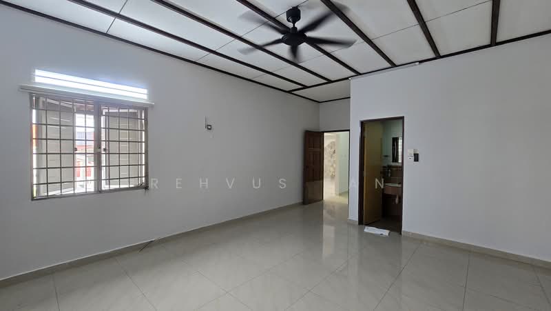 Rumah Banglo untuk Dijual di Taman Taynton View (Cheras) - Rehvus Tan - Interior - PropertyGuru.com.my