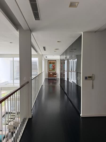 Bungalow for Sale in Dataran Ara Damansara (Ara Damansara) - Jyan Wong - Corridor - PropertyGuru.com.my