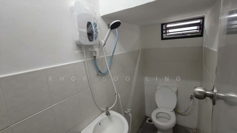 3-storey Terraced House for Sale in Taman Megah Ria (Masai) - Khor Soo Ling - Bathroom - PropertyGuru.com.my