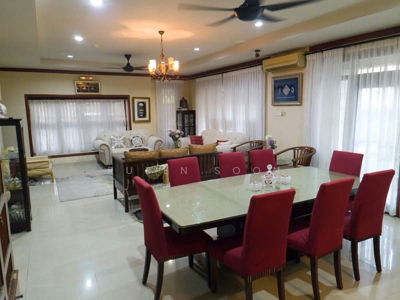 Rumah Teres 2 Tingkat untuk Dijual di Seksyen 4 (Kota Damansara) - RUBEN SOON - Living Room - PropertyGuru.com.my