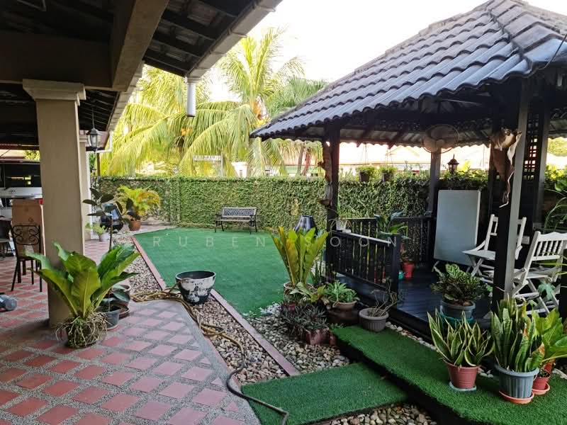 Rumah Teres 2 Tingkat untuk Dijual di Seksyen 4 (Kota Damansara) - RUBEN SOON - Exterior - PropertyGuru.com.my