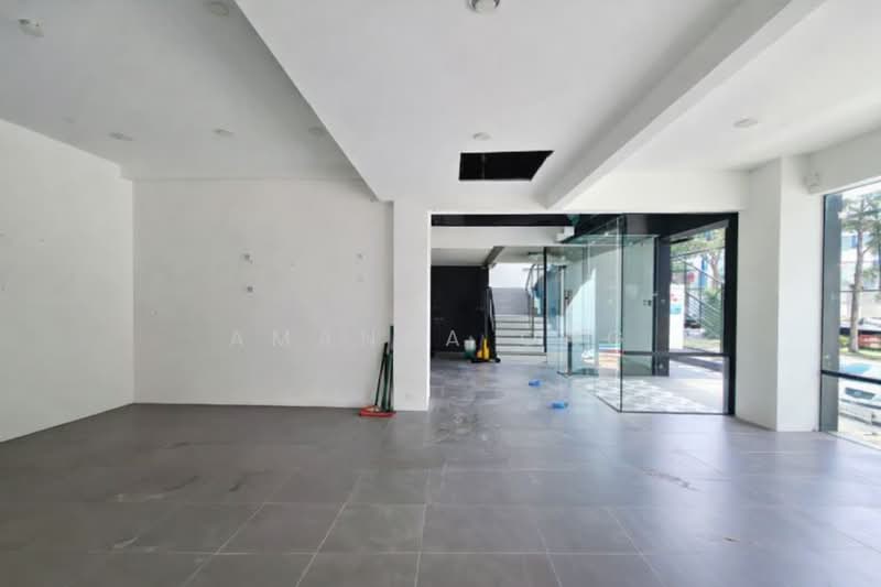 Commercial Bungalow for Sale in Bangsar (Kuala Lumpur) - Amanda Ong - Entrance - PropertyGuru.com.my
