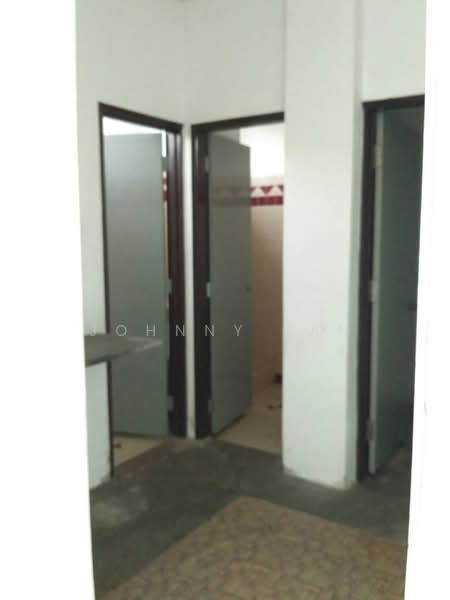 Shop / Office for Rent in Kota Damansara (Selangor) - Johnny Tan - Interior - PropertyGuru.com.my