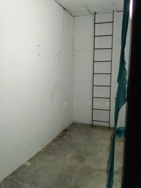 Shop / Office for Rent in Kota Damansara (Selangor) - Johnny Tan - Interior - PropertyGuru.com.my