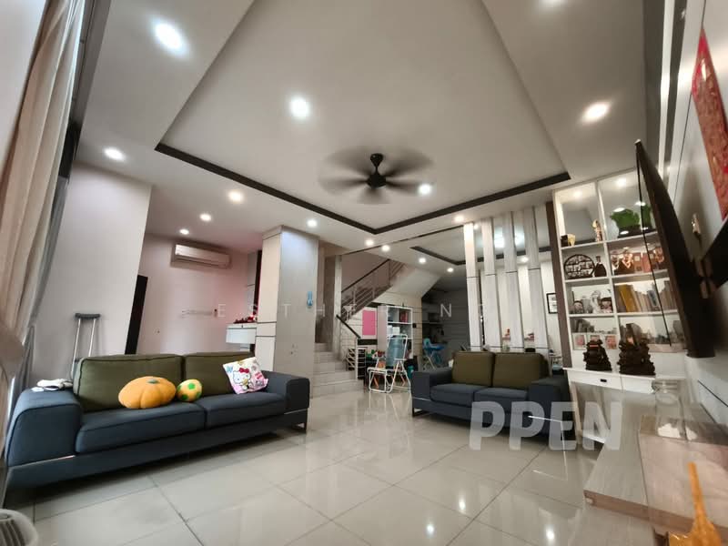 Rumah Teres 2 Tingkat untuk Dijual di Bandar Parklands (Klang) - Esther Ng - Living Room - PropertyGuru.com.my