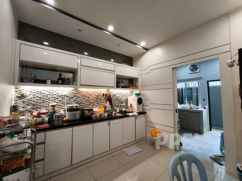 Rumah Teres 2 Tingkat untuk Dijual di Bandar Parklands (Klang) - Esther Ng - Kitchen - PropertyGuru.com.my