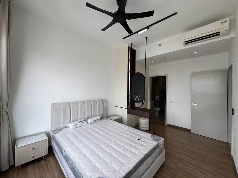 Service Residence for Rent at Residensi Ava @ Kiara Bay - Calvin Tew Khai Bin - Master Bedroom - PropertyGuru.com.my