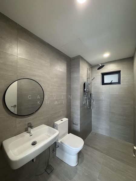 Service Residence for Rent at Residensi Ava @ Kiara Bay - Calvin Tew Khai Bin - Master Bathroom - PropertyGuru.com.my