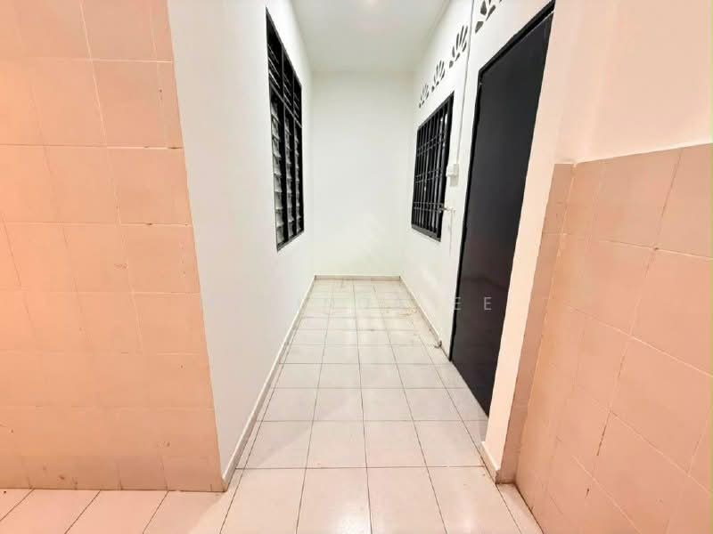 Rumah Teres 1 Tingkat untuk Dijual di Kangkar Pulai (Skudai) - Melinda Ee - Corridor - PropertyGuru.com.my