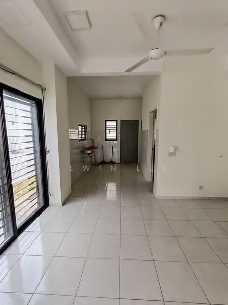 2-storey Terraced House for Rent in Shah Alam (Selangor) - Alwin Lee - Kitchen - PropertyGuru.com.my