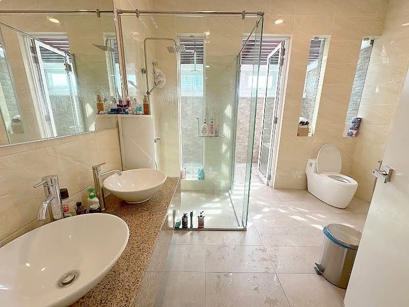 Semi-Detached House for Sale in Damansara Idaman (Ara Damansara) - Vincent Liaw - Bathroom - PropertyGuru.com.my