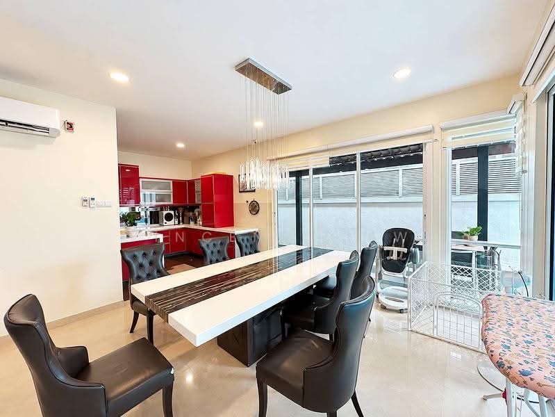 Rumah Berkembar untuk Dijual di Damansara Idaman (Ara Damansara) - Vincent Liaw - Dining Room - PropertyGuru.com.my