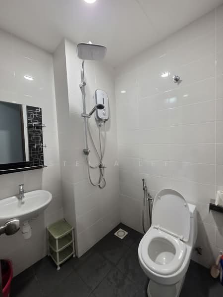 Service Residence for Rent at Service Residence @ Landmark Residence 1 - Stella Lee - Bathroom - PropertyGuru.com.my