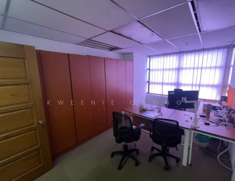 Office for Rent in Taman Desa (Kuala Lumpur) - Kweenie Chong - Interior - PropertyGuru.com.my