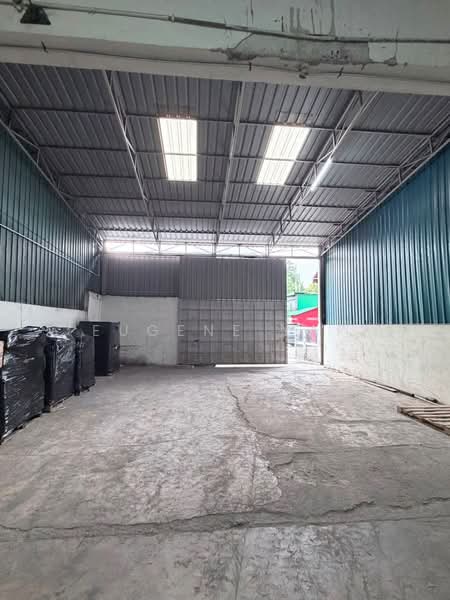 Terrace Factory for Sale in Spring Crest Industrial Park (Batu) - Eugene Yap - Interior - PropertyGuru.com.my