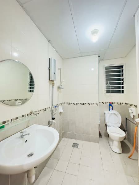 Condominium for Rent at Selayang Point - Kin CK - Bathroom - PropertyGuru.com.my