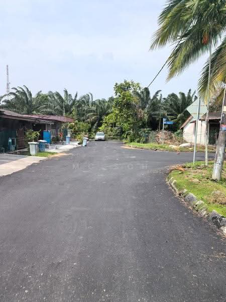 Rumah Teres 1-Tingkat untuk Dijual di Banting (Selangor) - MC Soh - Exterior - PropertyGuru.com.my
