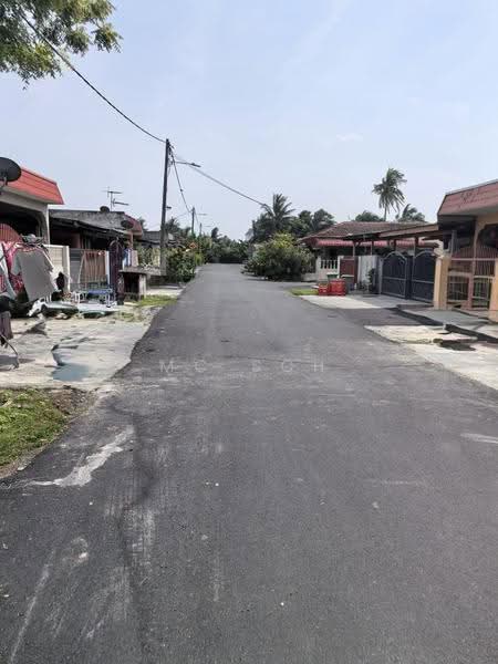 Rumah Teres 1-Tingkat untuk Dijual di Banting (Selangor) - MC Soh - Exterior - PropertyGuru.com.my