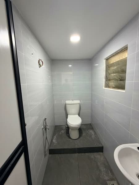 Rumah Teres 1 Tingkat untuk Dijual di Ulu Tiram (Johor) - Melinda Ee - Bathroom - PropertyGuru.com.my