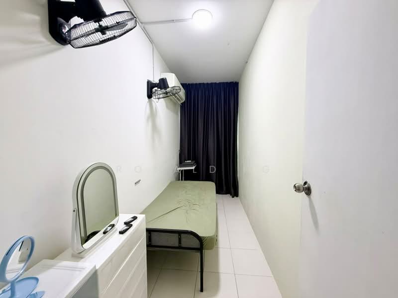 Condominium for Sale at i-Santorini - Ronald Ng - Bedroom - PropertyGuru.com.my