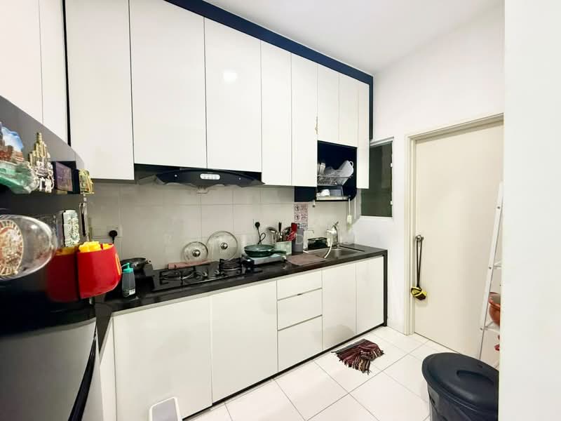 Condominium for Sale at i-Santorini - Ronald Ng - Kitchen - PropertyGuru.com.my