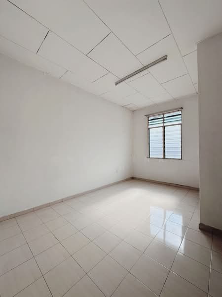 2-storey Terraced House for Sale in Taman Jawi Jaya (Sungai Jawi) - Christina Loh - PropertyGuru.com.my