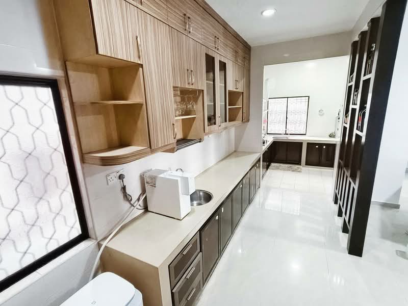 Semi-Detached House for Sale in Taman Kota Kulai (Kulai) - Jovel Lim - Kitchen - PropertyGuru.com.my