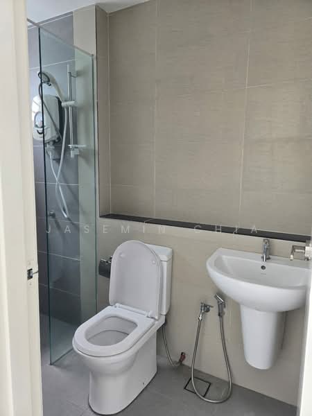 Rumah Teres 3 Tingkat untuk Disewa di Kepong (Kuala Lumpur) - Jasemin Chia - Bathroom - PropertyGuru.com.my