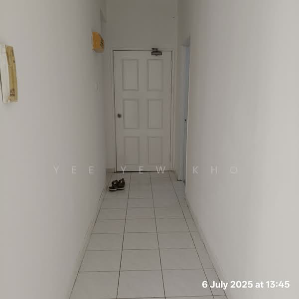 Condominium for Sale at Bukit OUG Condominiums - Yee Yew Kho - Corridor - PropertyGuru.com.my