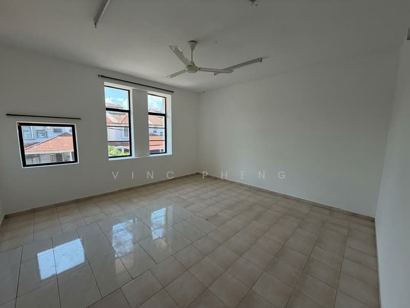2-storey Terraced House for Sale in Taman Pertam Jaya (Melaka City) - Vinc Pheng - Interior - PropertyGuru.com.my