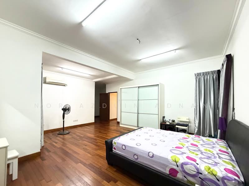 Semi-Detached House for Sale in Semenyih (Selangor) - Nor Azdlin Adnan - PropertyGuru.com.my