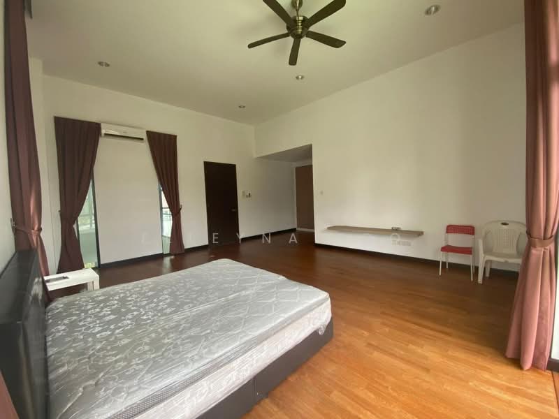 Rumah Berkembar untuk Dijual di Permas Jaya (Johor Bahru) - Elleyna Soo - Bedroom - PropertyGuru.com.my