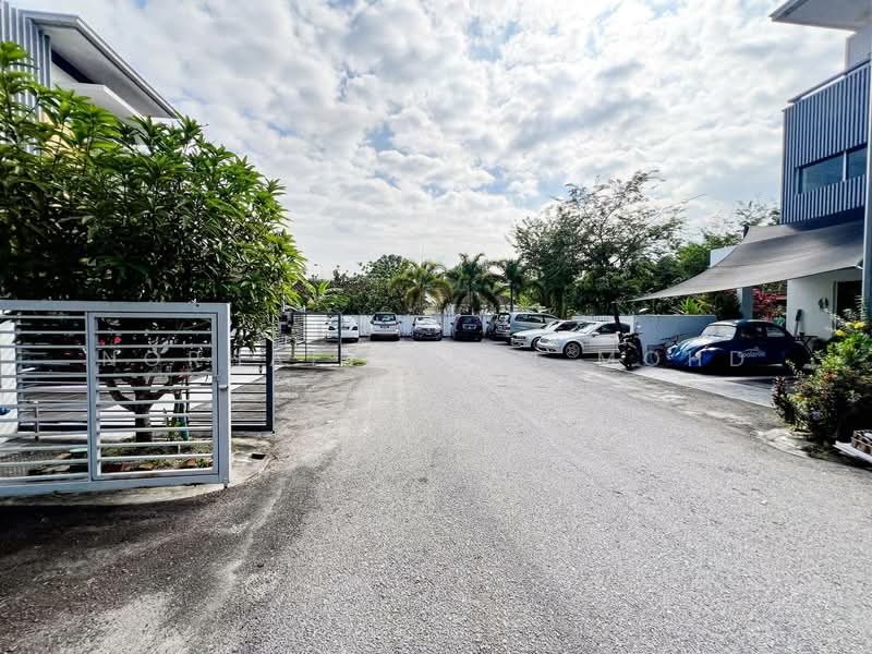 3-storey Terraced House for Sale in Kajang (Selangor) - Norhafiz Bin Mohd Nor - PropertyGuru.com.my