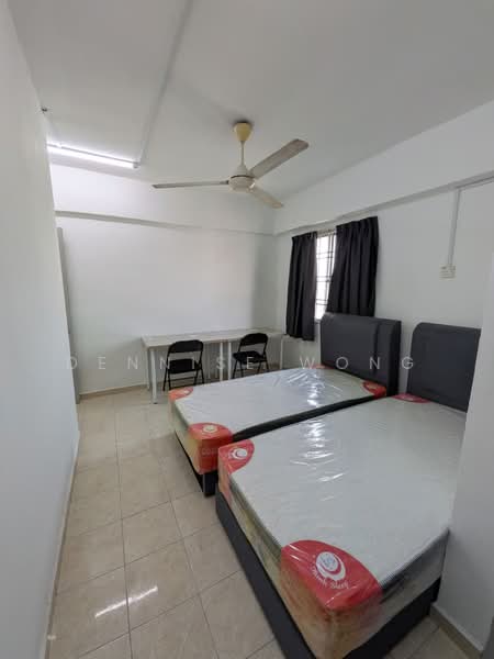 Apartment for Rent at Pangsapuri Seri Setia - Dennise Wong - Bedroom - PropertyGuru.com.my